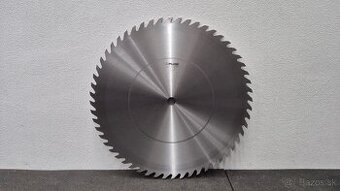PILANA - pílový kotúč na drevo 600mm / pilník