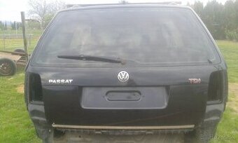 VW Passat B5.5 Variant-5dvere kod farby LC9Z