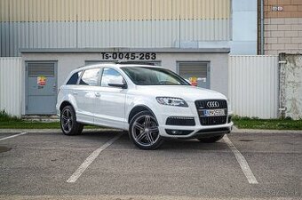 Audi Q7 3.0 Turbo Benzín Quattro 7Miest