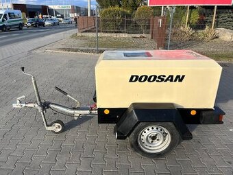 Kompresor skrutkovy Doosan 7/20, Compair, Atlas Copco
