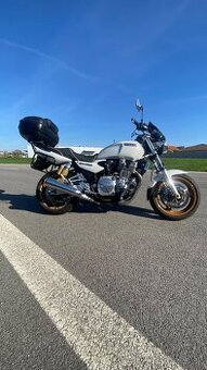 Yamaha XJR 1300