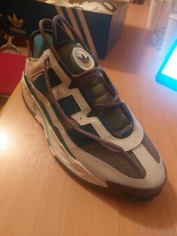 Adidas niteball 44 2/3