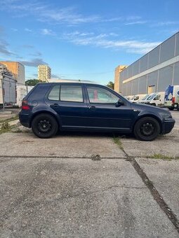 Volkswagen 4