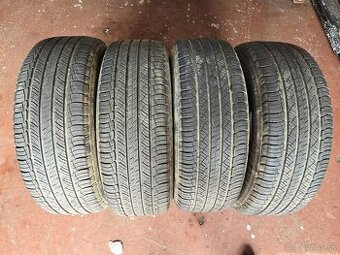 215/65R16 letné pneu Michelin