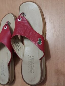 Sandale