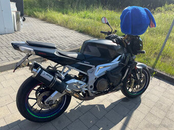 Aprilia tuono RR1000