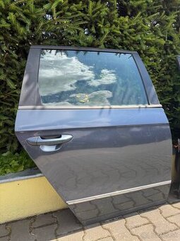 Zadné dvere Volkswagen passat b6 LC5F