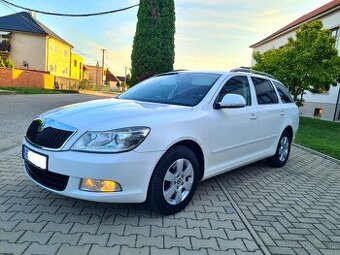 Škoda Octavia II COMBI FACELIFT 1,9TDI 77KW ELEGANCE