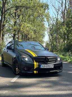 Mercedes C w204 320