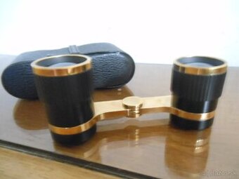 Divadelný ďalekohlad