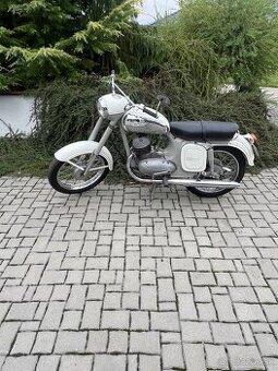 Prodám Jawa 350/361 SPORT s doklady rok 1964 sbírkovy kus