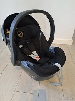 Cybex aton 5