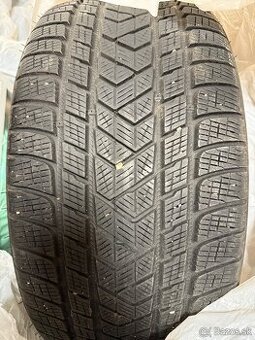 285/35 R22 zimné pneumatiky PIRELLI