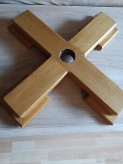 Stojan pod stromček