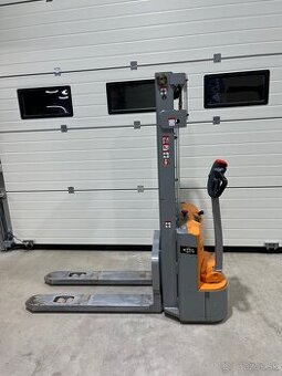 Paletovy vozík Still