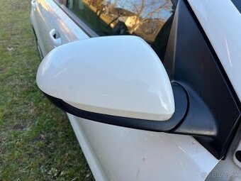KIA Rio IV 4 spätne zrkadlo