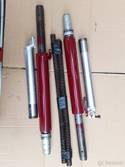 Predné teleskopy malá kývačka