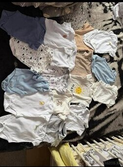 Chlapčenské veci pre bábätko