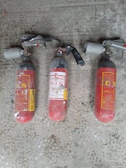 Staré hasiace prístroje CO2