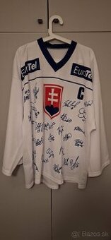 Hokejový dres MS 2002 s podpismi