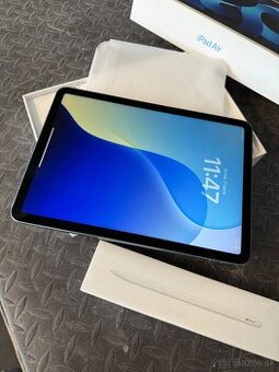 I pad 5 Air blue 64Gb wifi + cellular (sim)