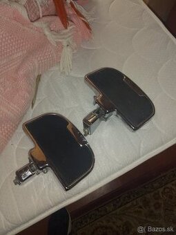 Kvalitne zadne naspaly. Original na Honda goldwing gl1200