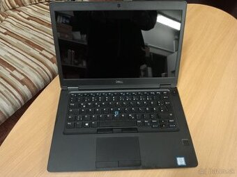predám nefunkčný notebook Dell Latitude 5490