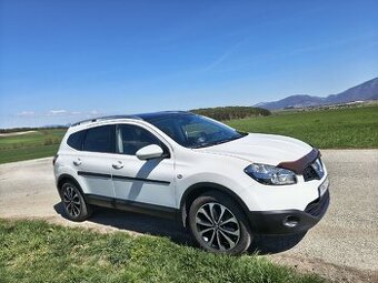 Predám Nissan Qashqai+2  1,6i 84 kW 12/2012