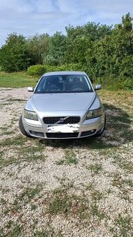 Predám Volvo s40