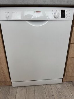 Bosch Serie 2 umývačka riadu – 1,5 roka, výborný stav