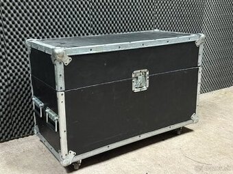 Case na kolieskach