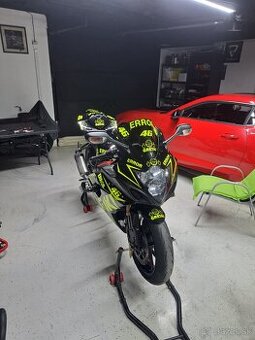 Suzuki gsxr 1000 k6