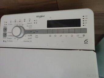 Práčka Whirlpool