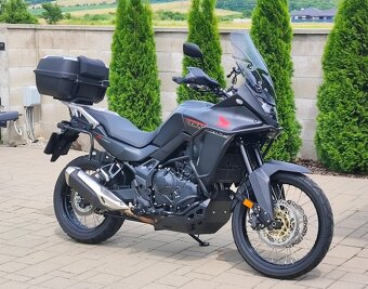 Predám horný kufor (topcase) Givi B45+