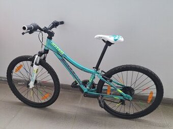 Dievčenský bicykel 24" vo výbornom stave
