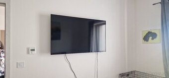 Predám Phillips TV Ambilight