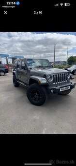 Jeep Wrangler Sahara
