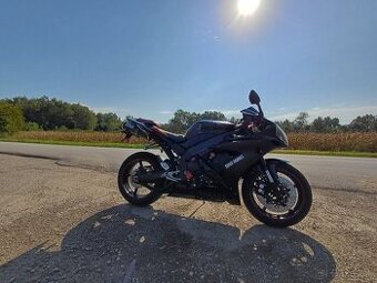 Yamaha R1 RN12