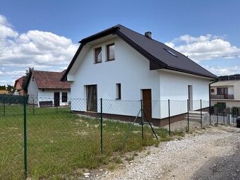 Predaj rodinného domu, Žilina-Trnové, 391 m2, 276.700 €