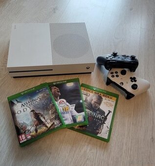 Xbox One S 1TB 2x ovladač 3x hry