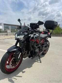 Kawasaki Z900 2023 35 kW