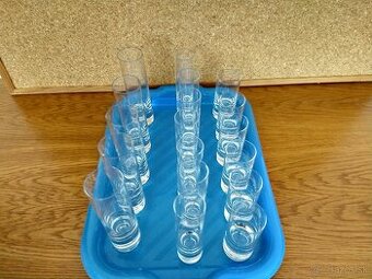 Poháriky na destiláty a šampusové poháre