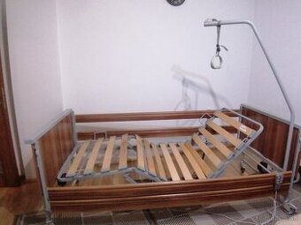 Polohovacia elektrická posteľ
