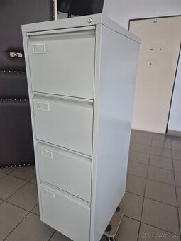 Registračná skriňa