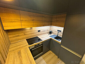 Prenajmem 1-izbový byt v Dúbravke