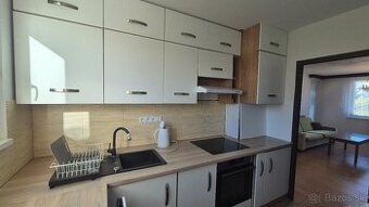 4-izbový byt na predaj, Ľadoveň