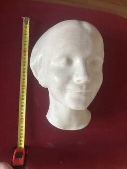 Predam bustu na zavesenie - 1