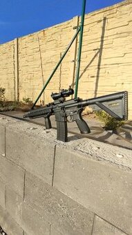 Airsoftová zbraň HK-416