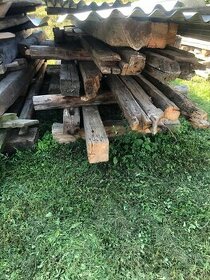 Stare dubové hranoly - 1