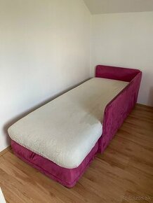 Dievčenská posteľ s úložným priestorom